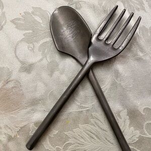 CrabTree & Evelyn Metal Salad Serving Set